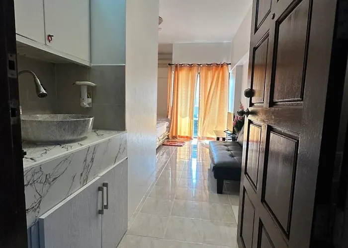 Private In Center And Near Bts Bangkok